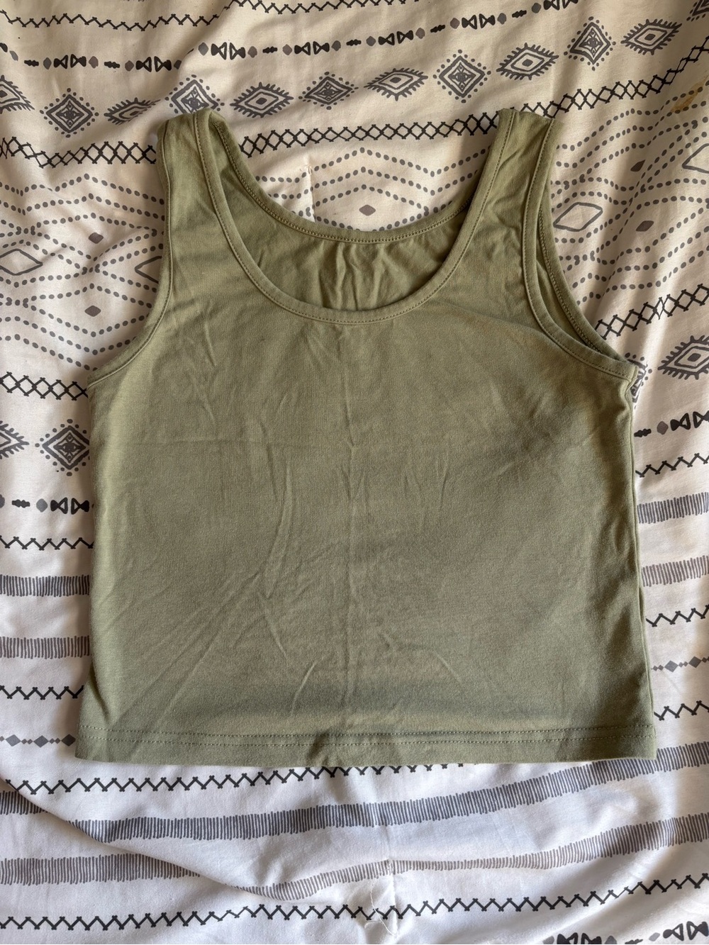 Amazon Essentials Green Scoop Neck Tank Top
